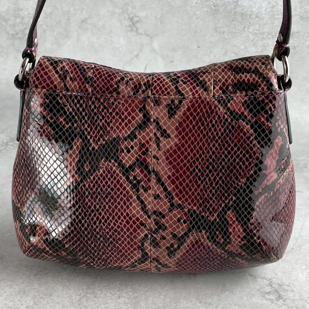 ✨稀少✨未使用✨コーチ　ショルダーバッグ パイソン柄　ソーホー　パープル