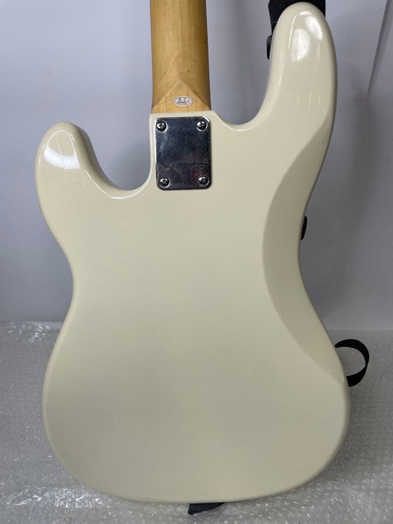SELDER プレシジョンベース エレキベース 白系 中古 現状品