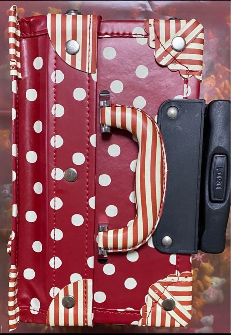 SWIMMER・スイマー コロ付きトランク キャリーケース 未使用品!!