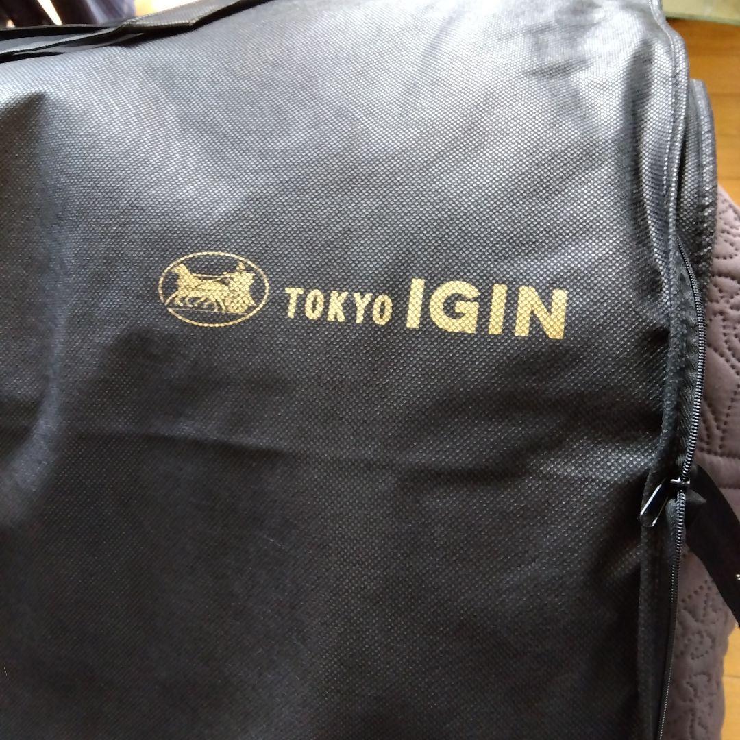 05 トウキョウイギン　大きなサイズ　ワンピーススーツ