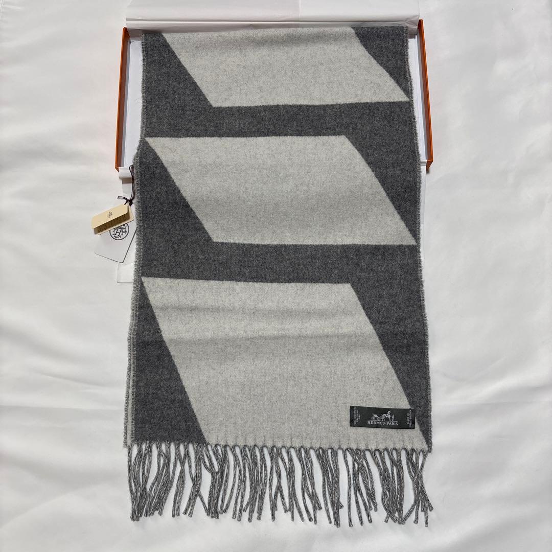 新品 エルメス カシミアマフラー