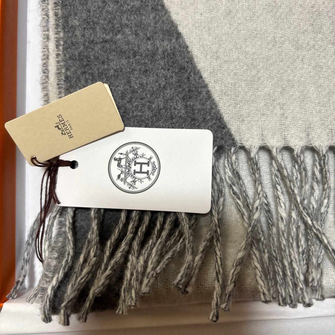 新品 エルメス カシミアマフラー