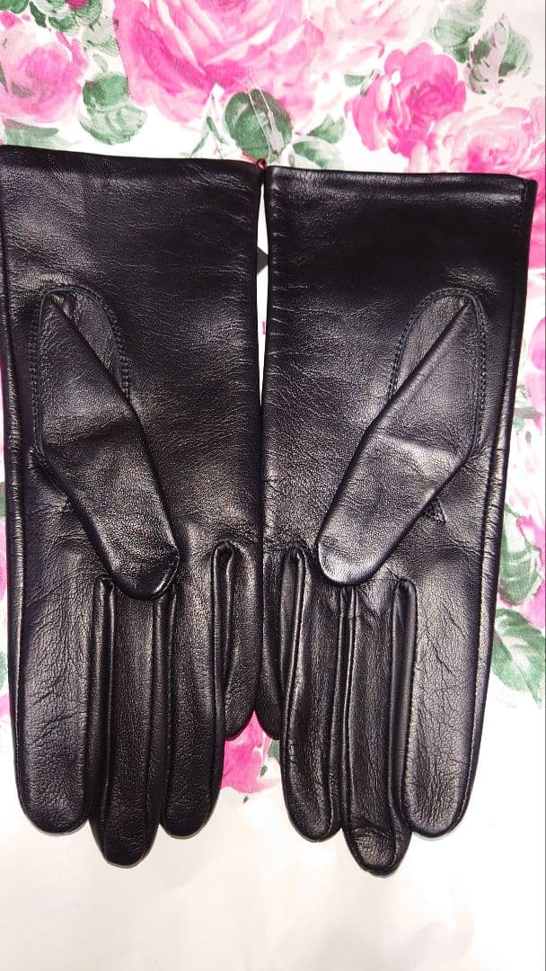 ランバン　レザー　手袋　黒　２１センチ　シンプル