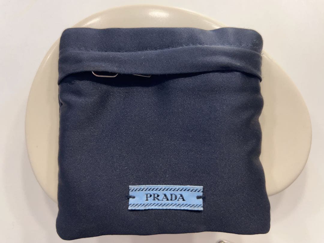 【5月末まで販売】PRADA メンズ ピアス 片耳