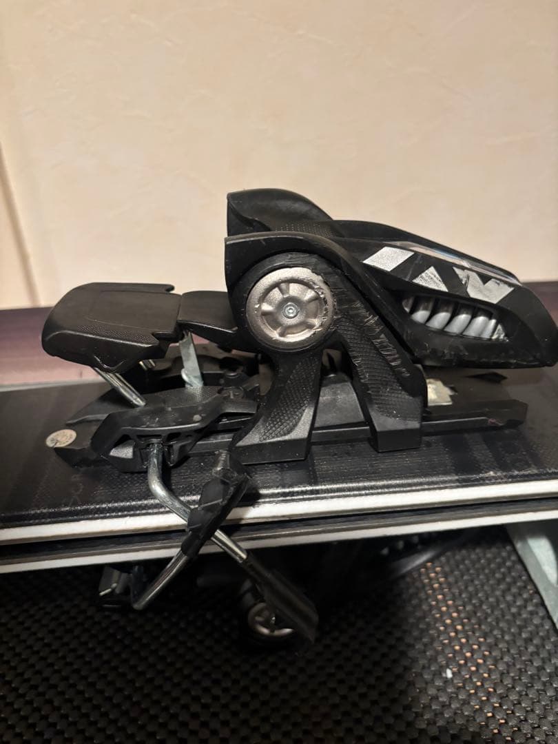 LINE BLEND スキー 板 ブラック　ＢＣ