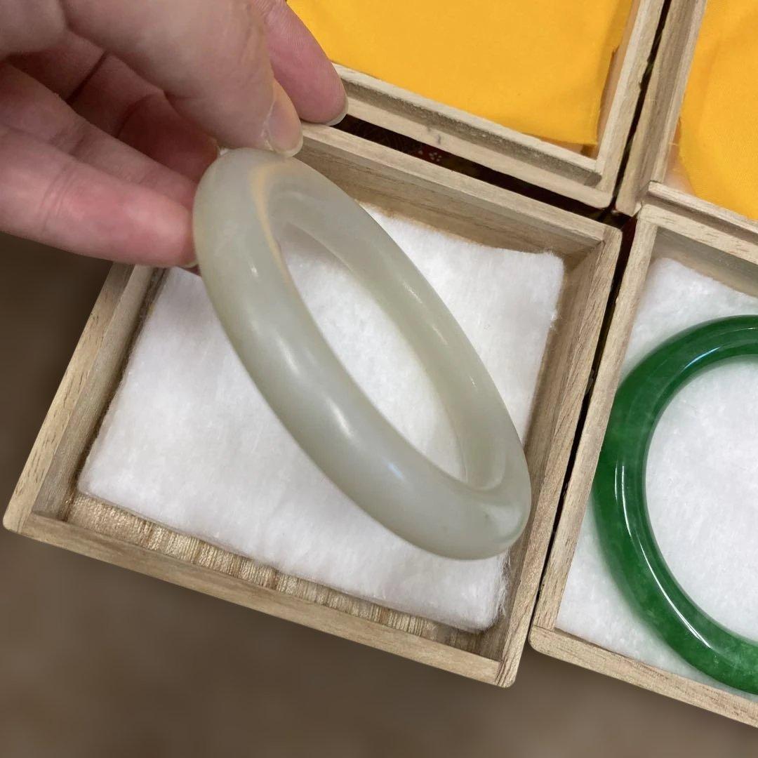 翡翠バングル グリーン ホワイト2個セット