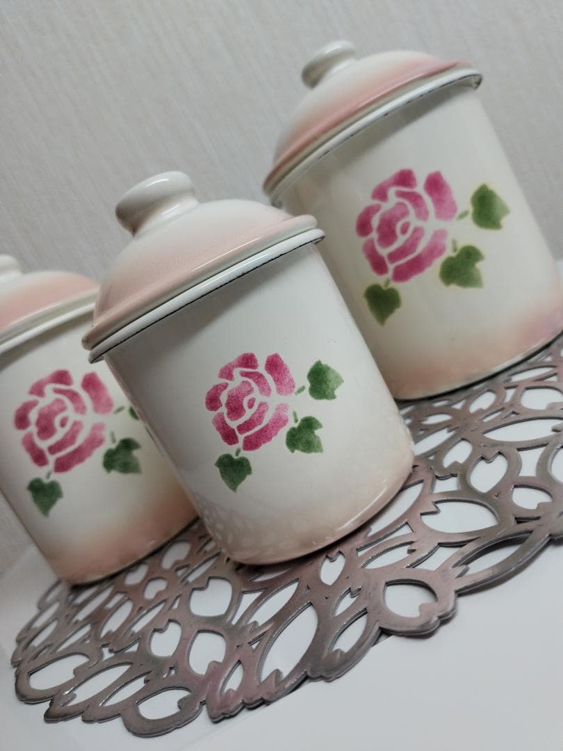 マニーローズ　ホーローキャニスター