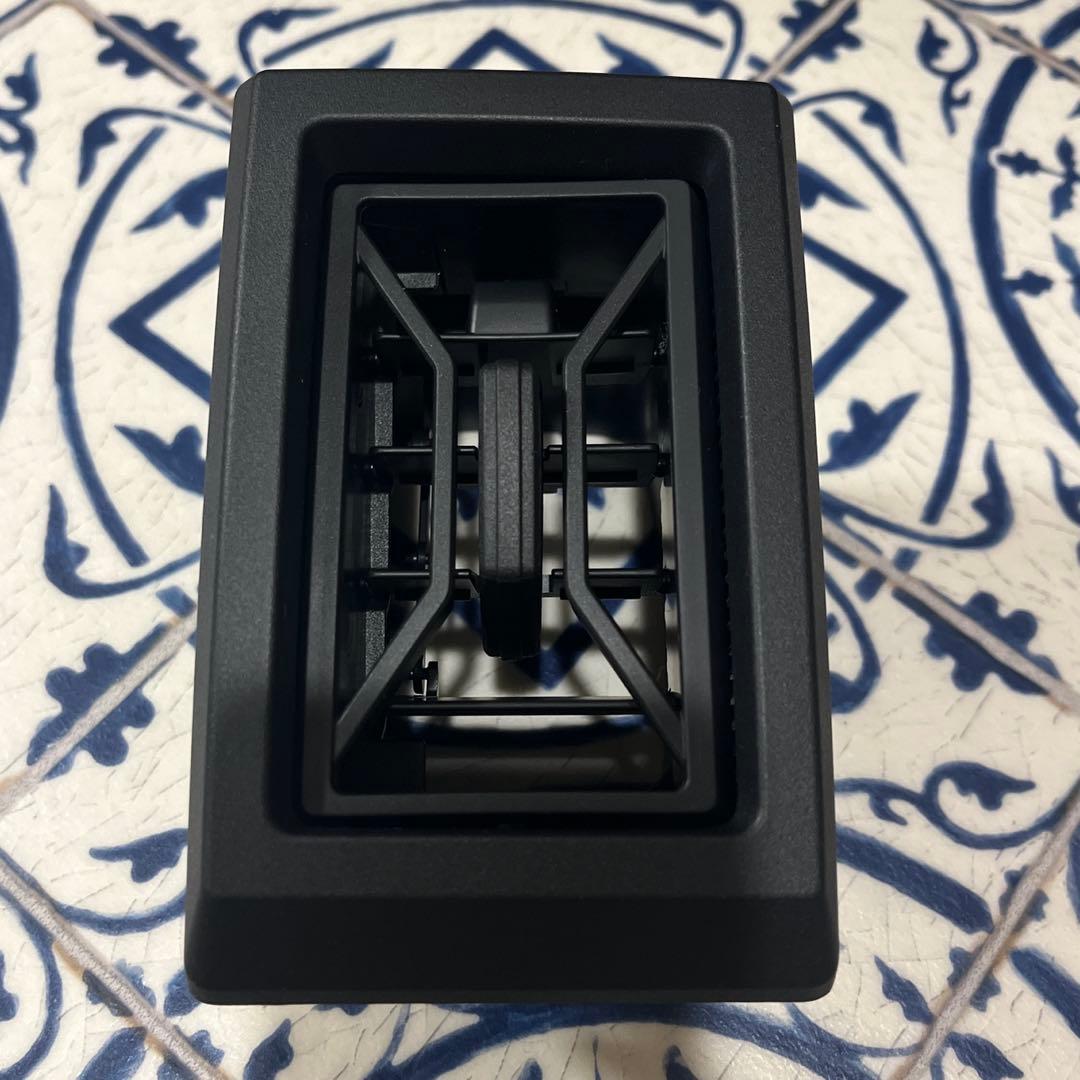 ダイハツ　タフト　シフトパネル　エアコン吹き出し口　純正　ブラック　3点セット