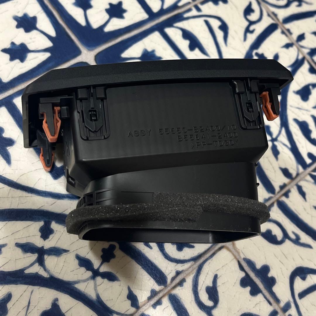 ダイハツ　タフト　シフトパネル　エアコン吹き出し口　純正　ブラック　3点セット