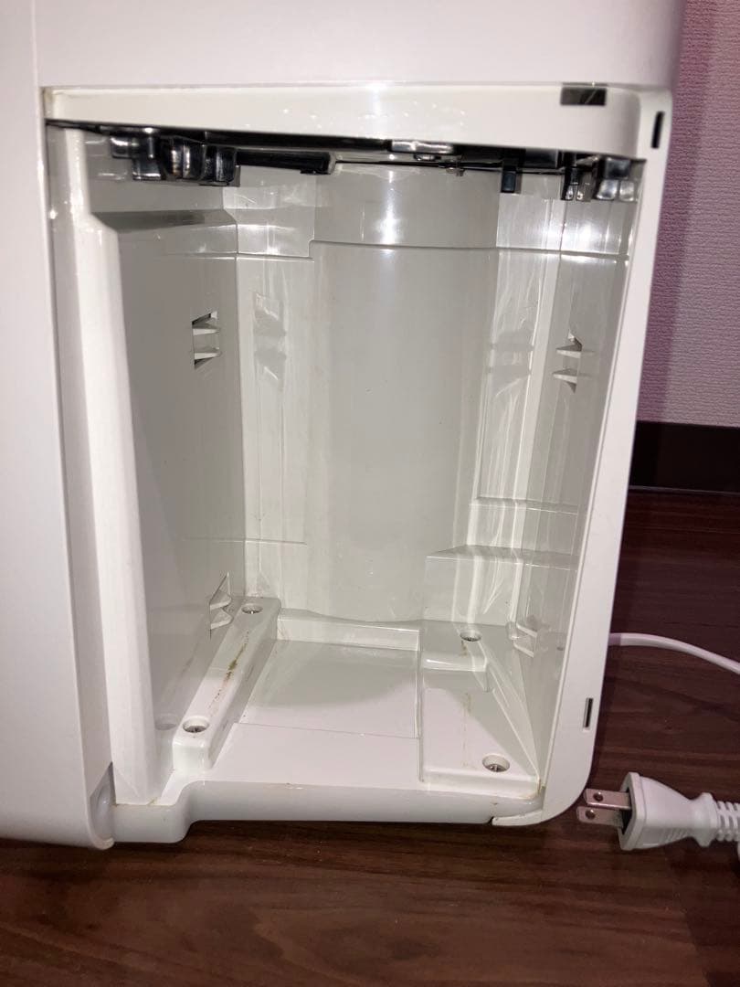 SHARP 除湿機 ホワイト スリムデザイン