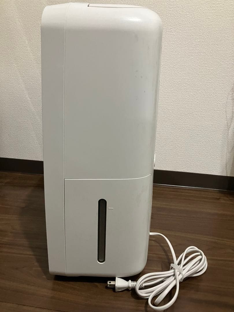 SHARP 除湿機 ホワイト スリムデザイン