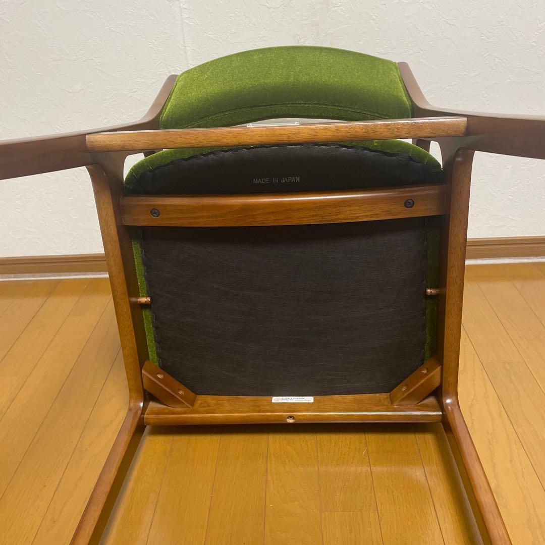 カリモク60 モケットグリーンダイニングチェア