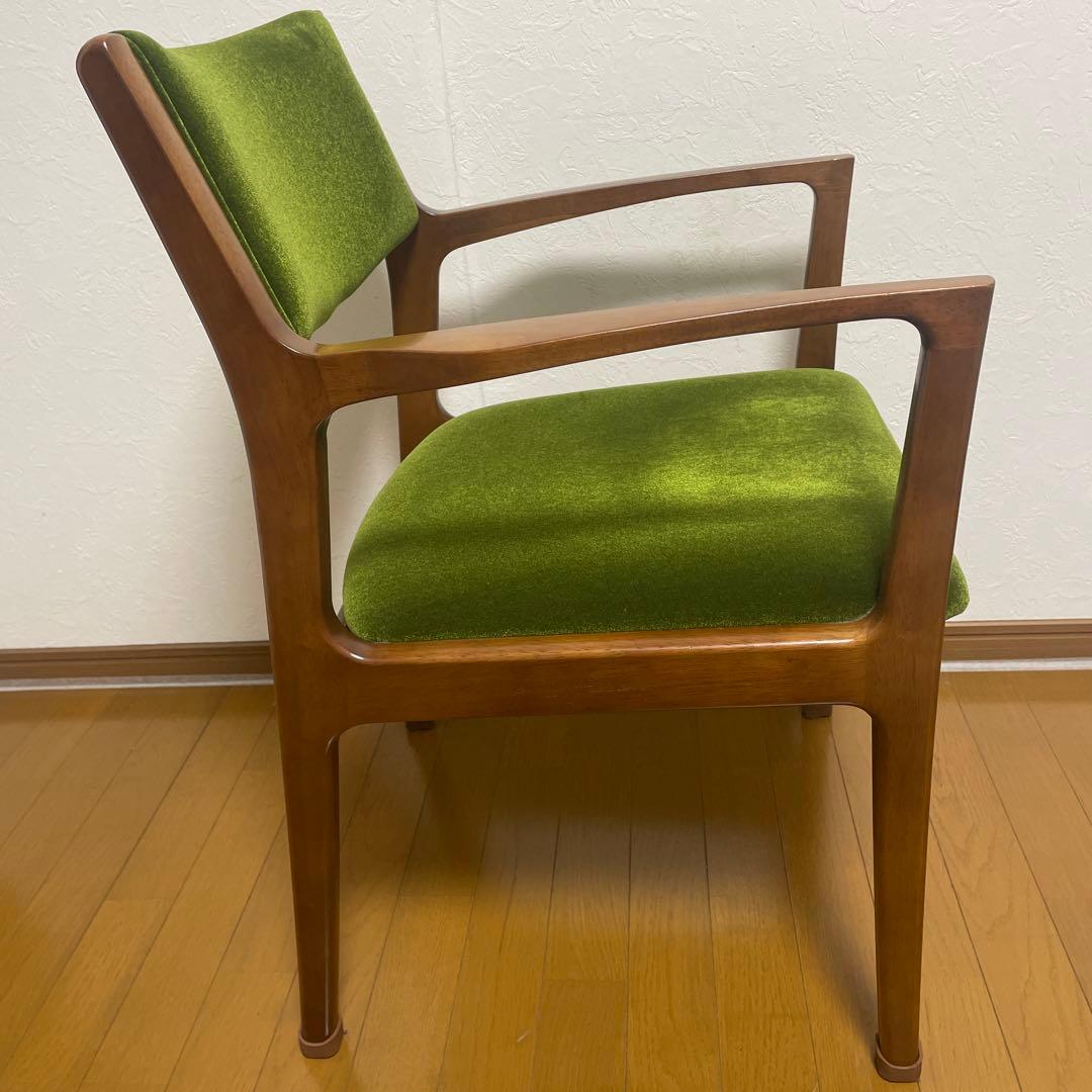 カリモク60 モケットグリーンダイニングチェア