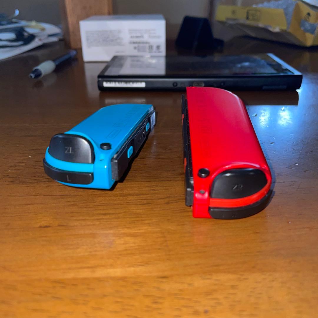 フ*ー様 Nintendo Switch ソフト3つ付き　動作確認済み