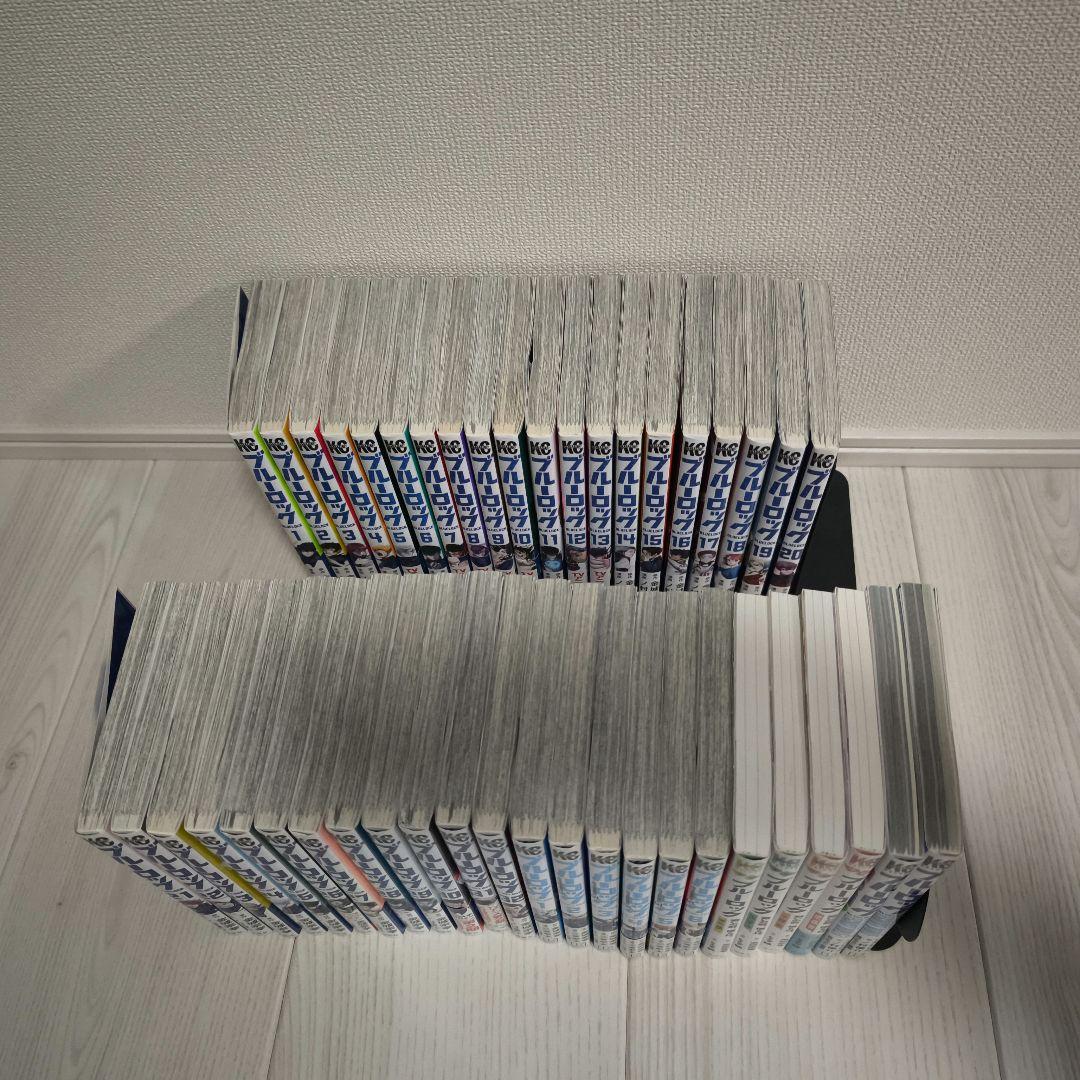 ブルーロック1〜32巻、エピソード凪1〜6巻、前日譚小説、キャラクターブック2巻