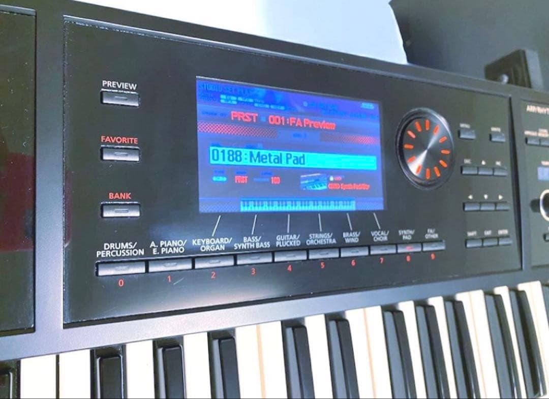 美品※動作不良有 Roland FA-06 61鍵盤 シンセサイザー 一式まとめ