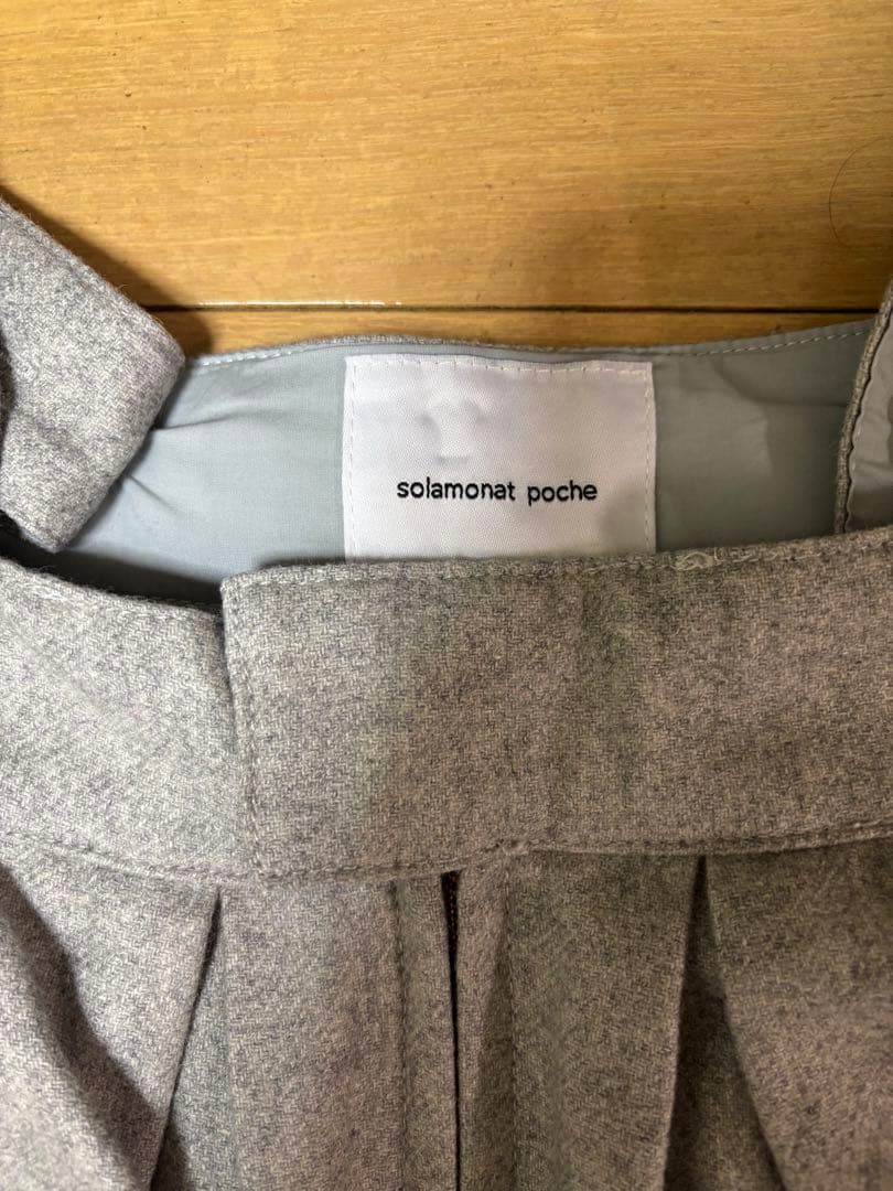 くり‼️ソラモナ solamonatウールタック　サロペット グレー