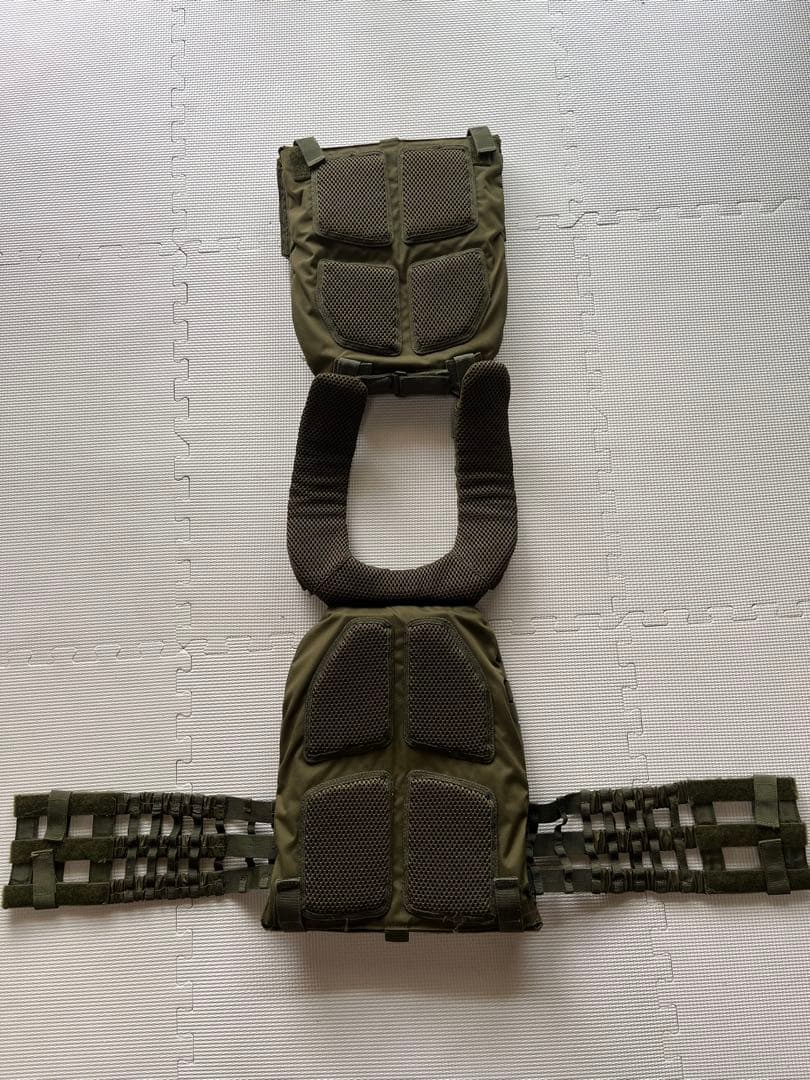 5.11 プレートキャリア 実物