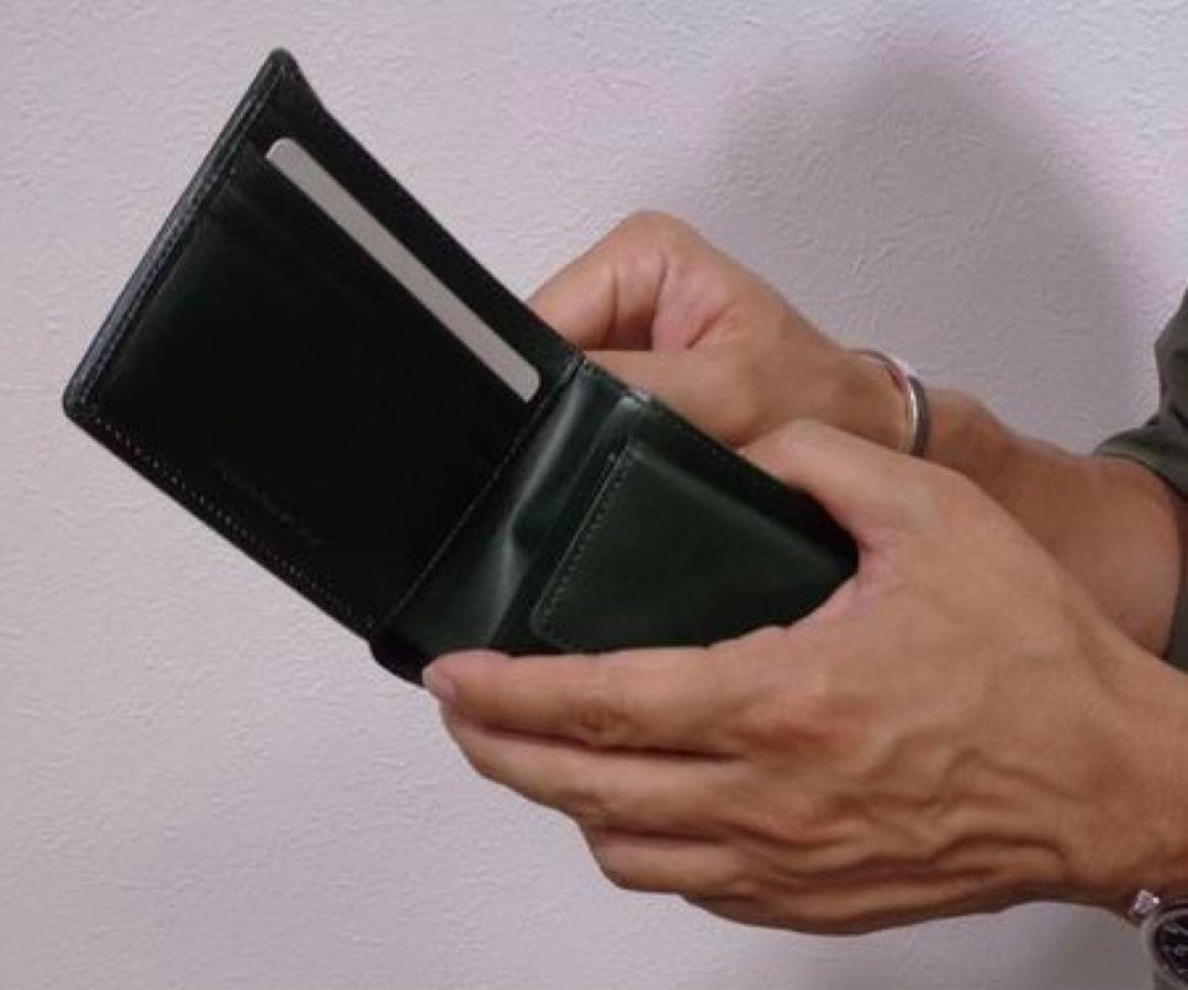 【新品】マーガレットハウエル✨ナチュラルタンニング 2つ折り財布 グリーン 緑