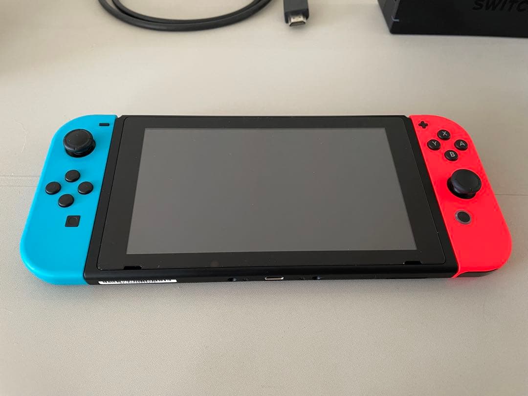 美品　Nintendo Switch ソフト付　ゼルダの伝説　他　コントローラ