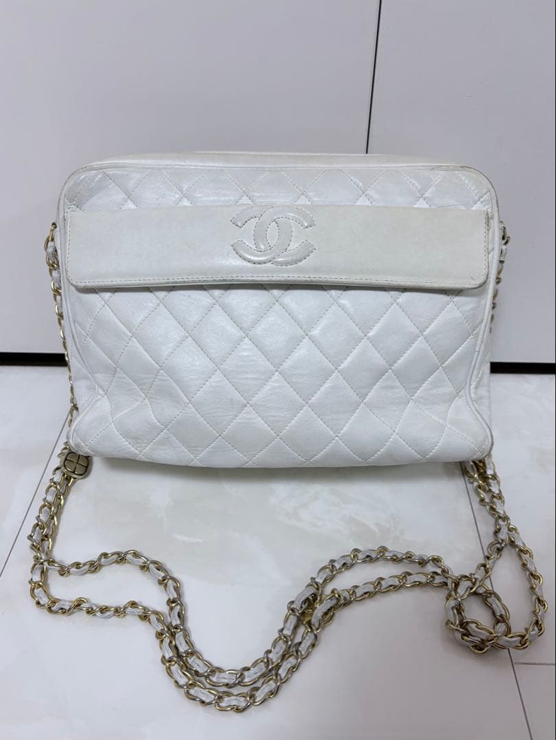 CHANELマトラッセ　チェーンショルダーバッグ