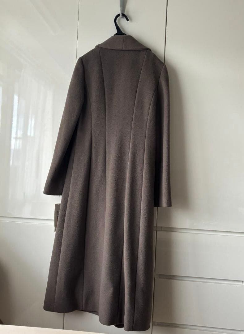 【新品・WEB限定サイズ】チェスターコート Lily Brown コート