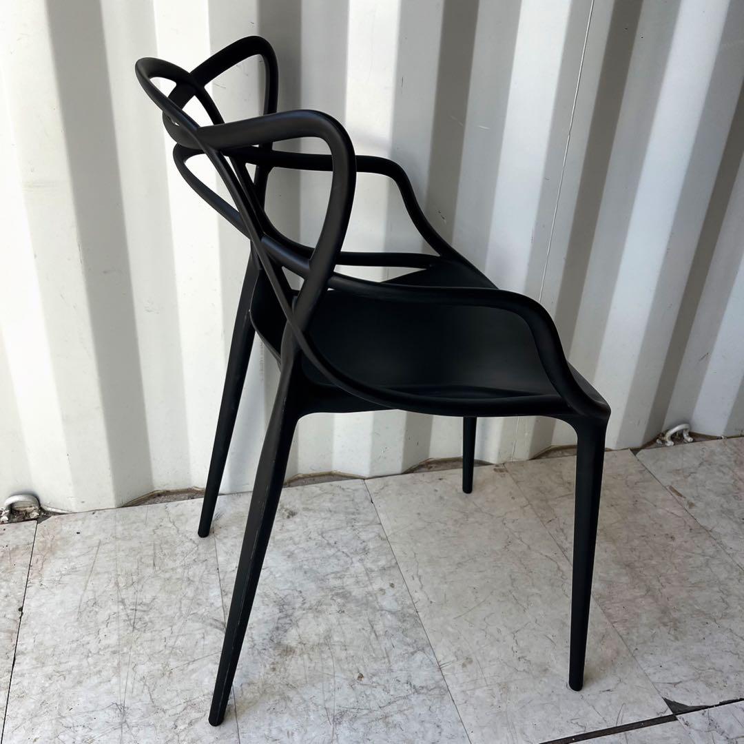 取付無料！カルテル マスターズチェア ブラックスタッキング ダイニングチェア