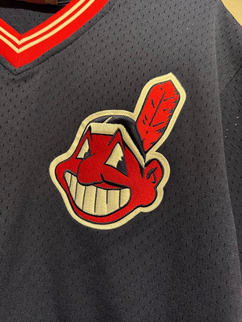 MLB Cleveland Indians ベースボールシャツL サイズ