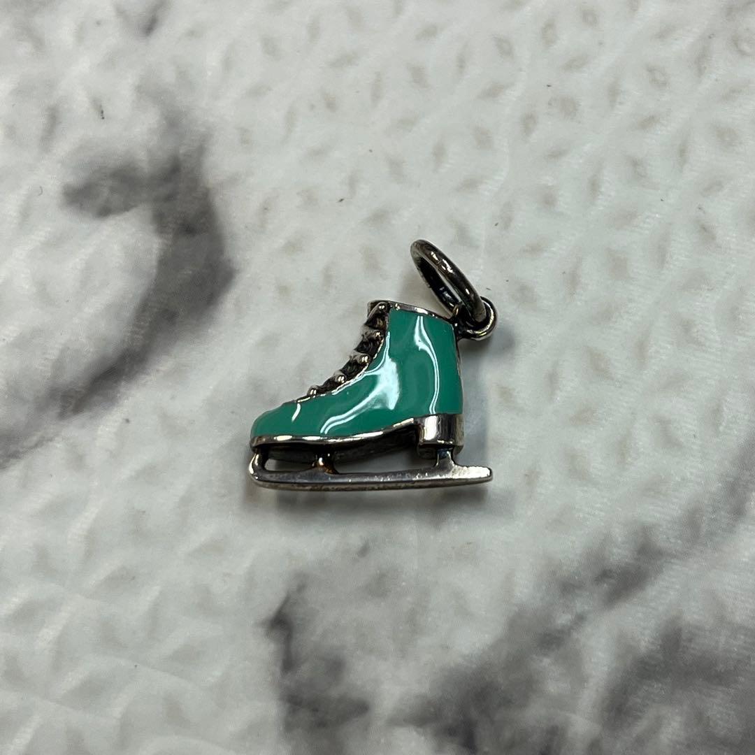 c*読様 中古品　Tiffany & Co. スケートシューズ チャーム