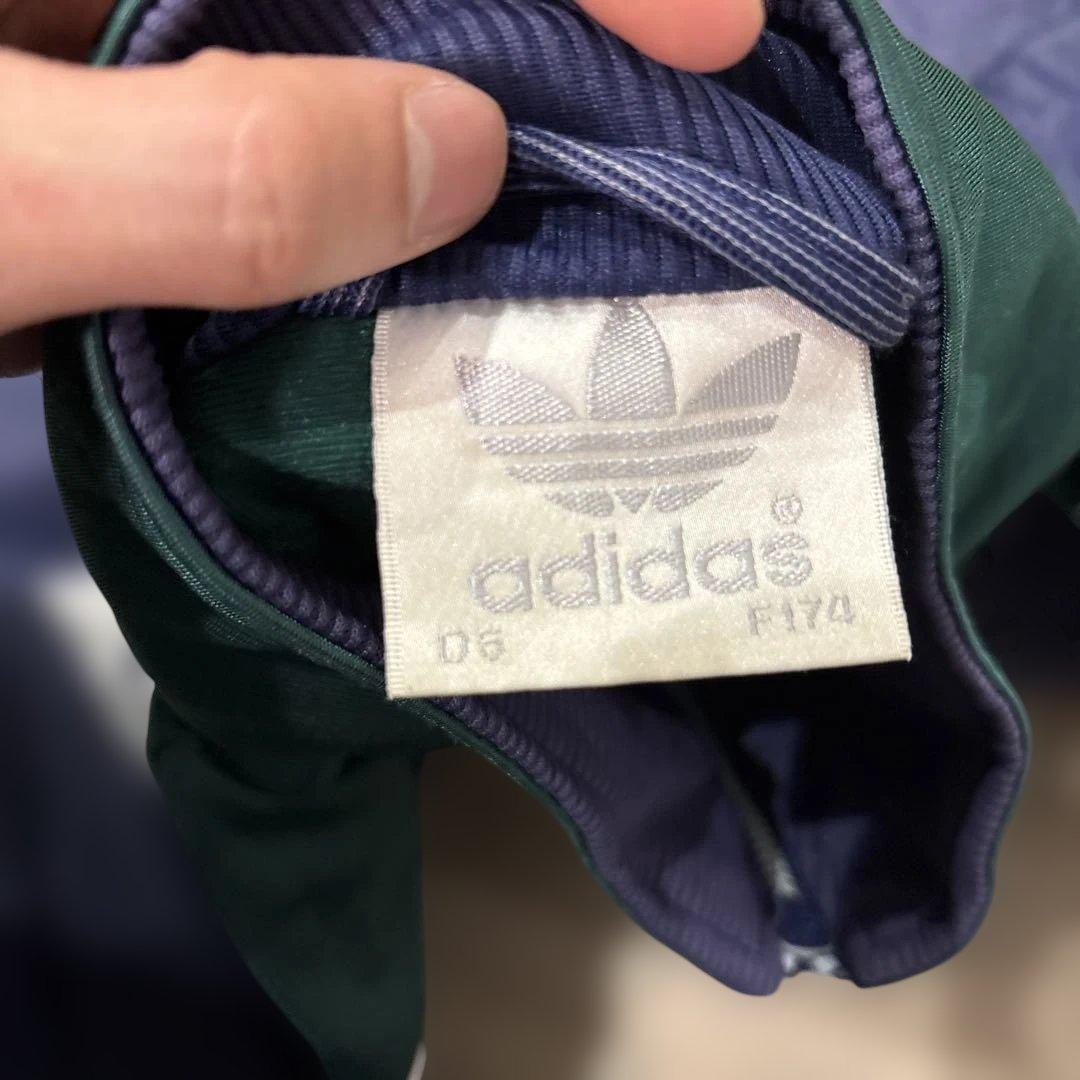 90s adidas短丈ビックロゴトラックジャケット