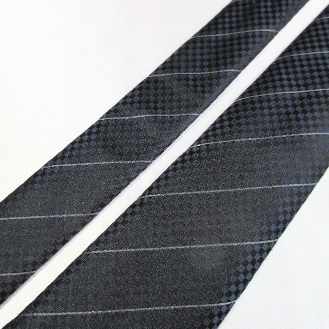 ルイヴィトン　マイクロダミエ　LVロゴ　ストライプ　紺×黒　ネクタイ