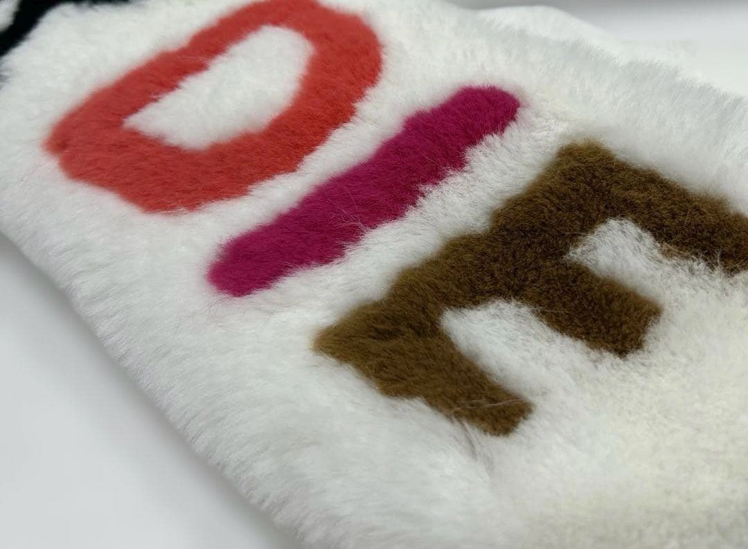 新品❤️マークアンドロナ❤️マフラー