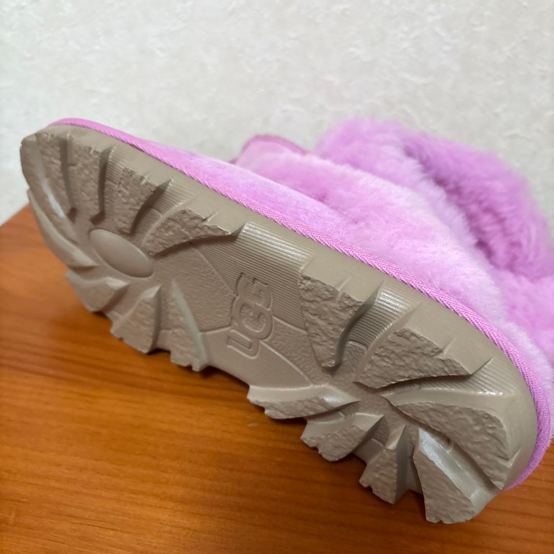 新品　UGG アグ　ムートン　桜色ピンク　スリッパ　23cm 定価19800円