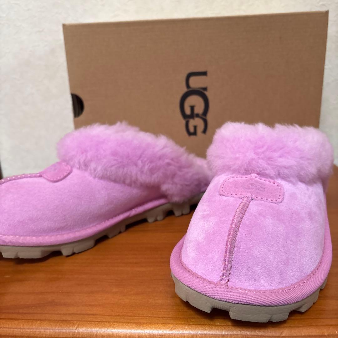 新品　UGG アグ　ムートン　桜色ピンク　スリッパ　23cm 定価19800円