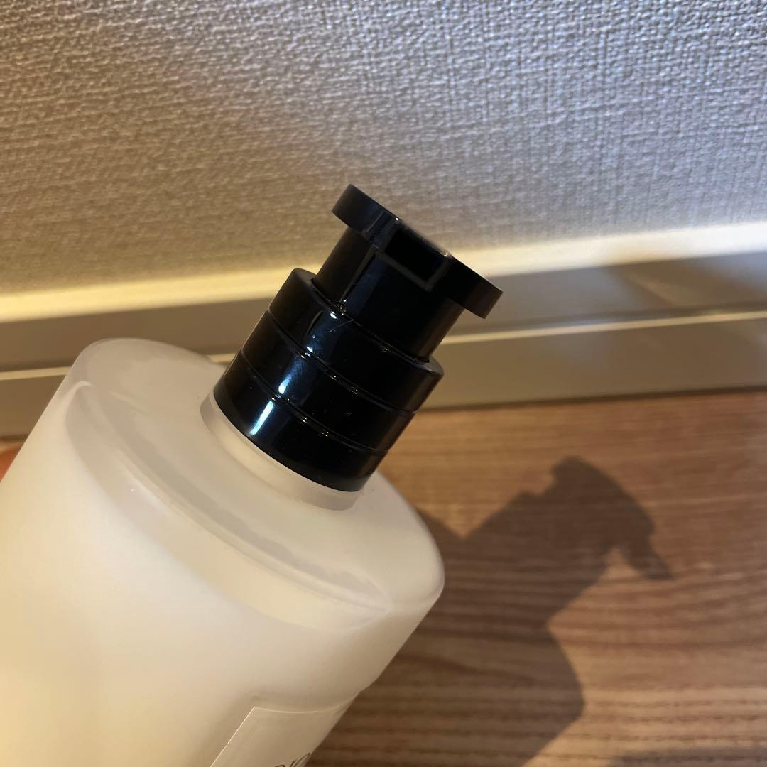 メゾン クリスチャン ディオール ディオリビエラ ハンド&ボディ ローション