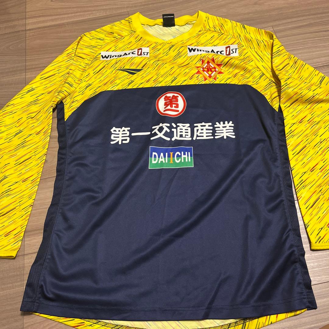 ギラヴァンツ北九州　実使用　プレマッチ　ユニフォーム　長袖