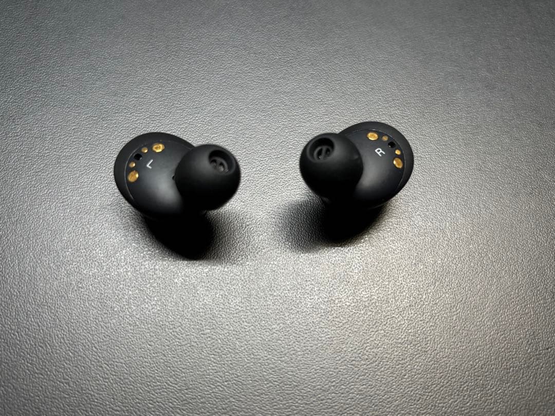 Bowers & Wilkins Pi8 (アンスラサイト・ブラック)