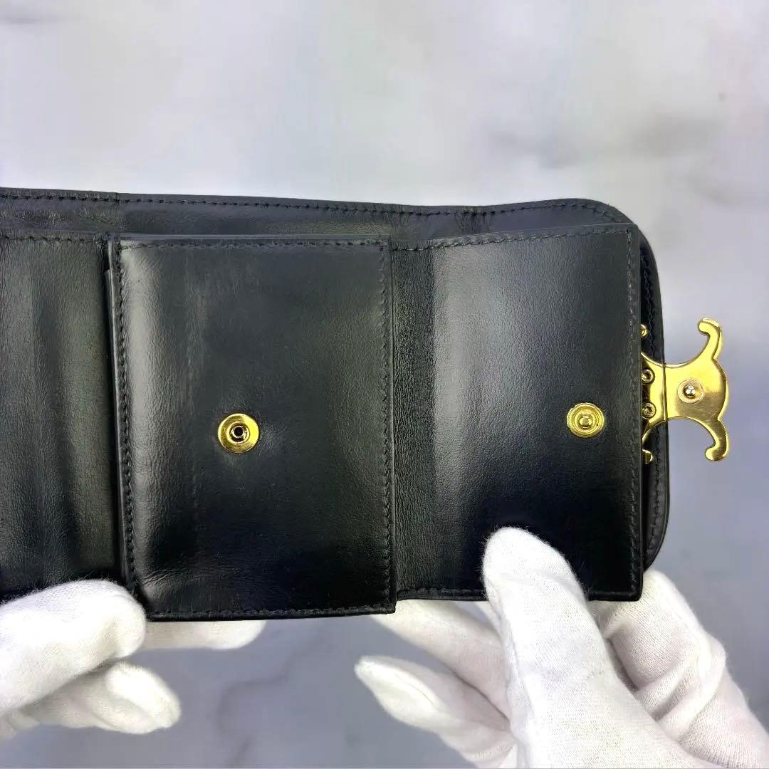 【極美品】 正規品✨ CELINE スモール フラップウォレット トリオンフ 黒