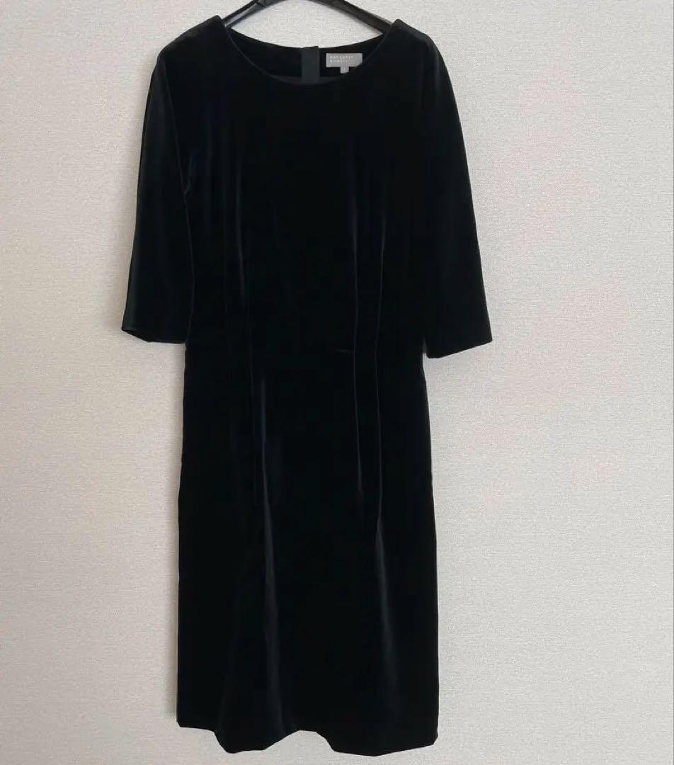 おまとめ①マーガレットハウエル ベルベットワンピース　②miumiu ワンピース