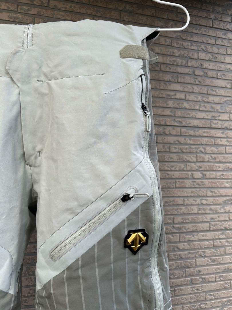 デサント日本国旗付きサイズＯスキーウェア上下