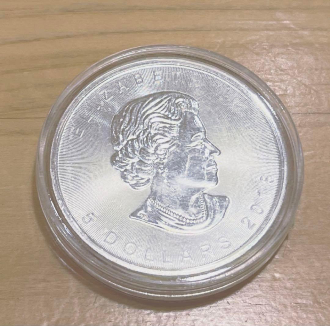 カナダ メイプルリーフ　エリザベス女1オンス 純銀99.99% 2018年