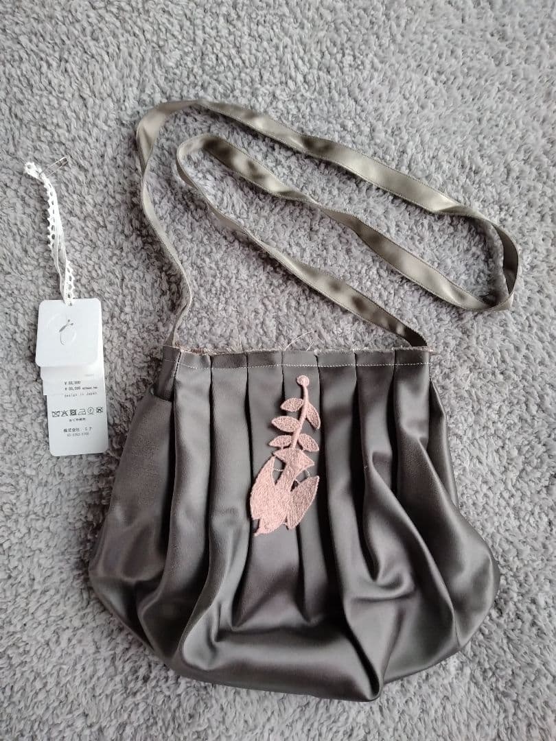 ミナペルホネン　ポシェット　pirouette 2025SS　バッグ