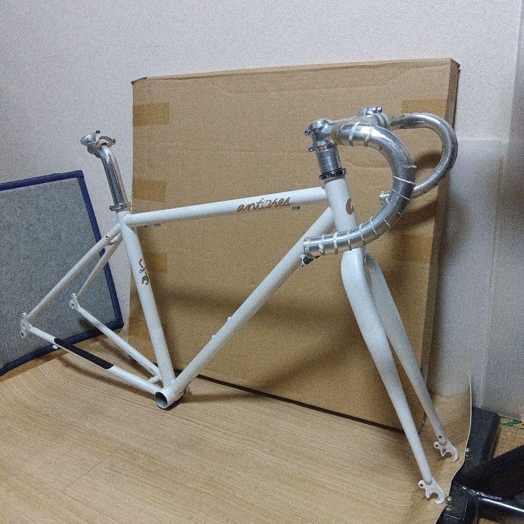 レディースモデル 41.5サイズ ワイズロード ANTARES 千葉北東 引取可