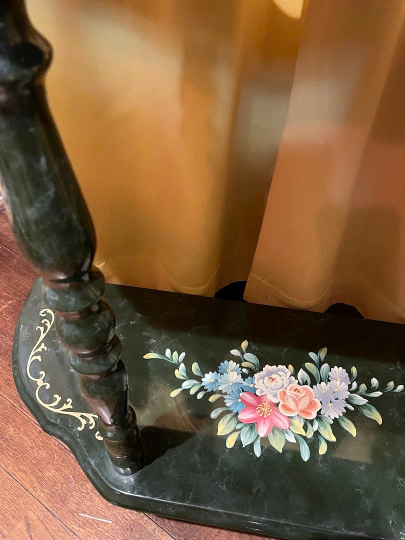 さよちゃんイタリア　DEMAIN ドマン コンソールテーブル