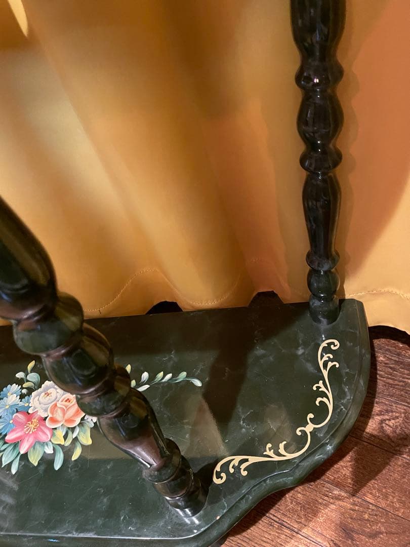 さよちゃんイタリア　DEMAIN ドマン コンソールテーブル