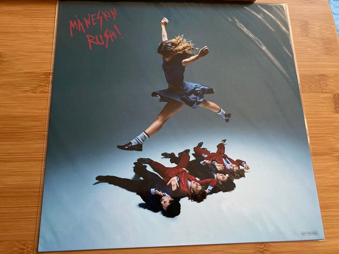 ダミアーノ直筆サイン　マネスキン　maneskin メガジャケット付初回盤2CD