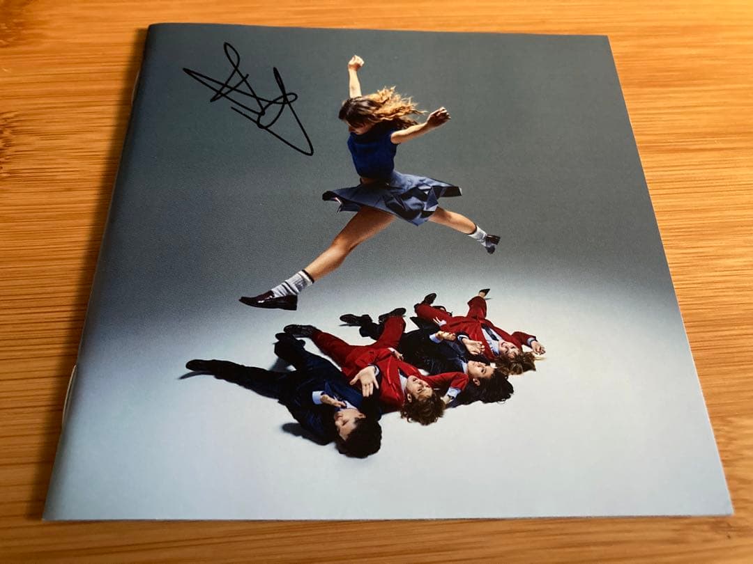 ダミアーノ直筆サイン　マネスキン　maneskin メガジャケット付初回盤2CD