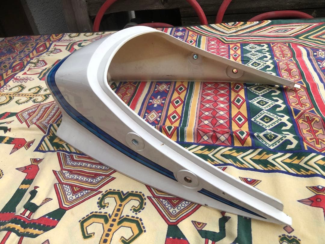 魚*き様 当時物 初期型 ヤマハ RZ250 4L3 純正 シートカウル テール