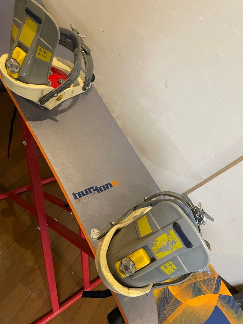 BURTON バートンスノーボード BURTONバインディング付き　Lサイズ