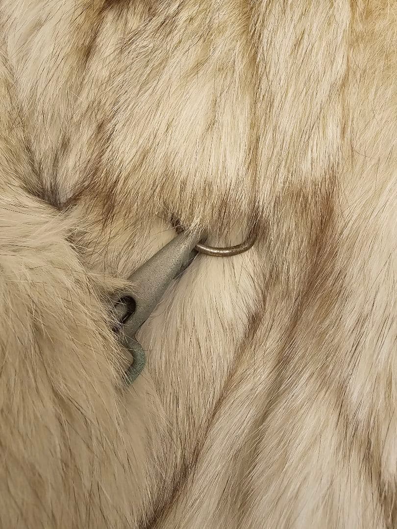 サガフォックス ファーコート 金タグ